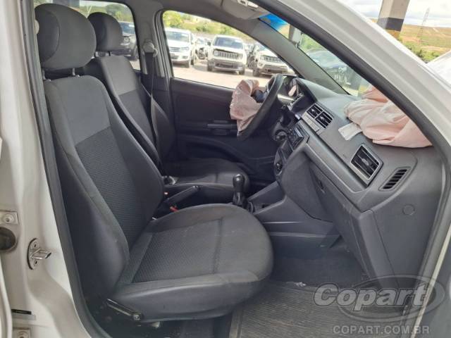 2023 VOLKSWAGEN VOYAGE 