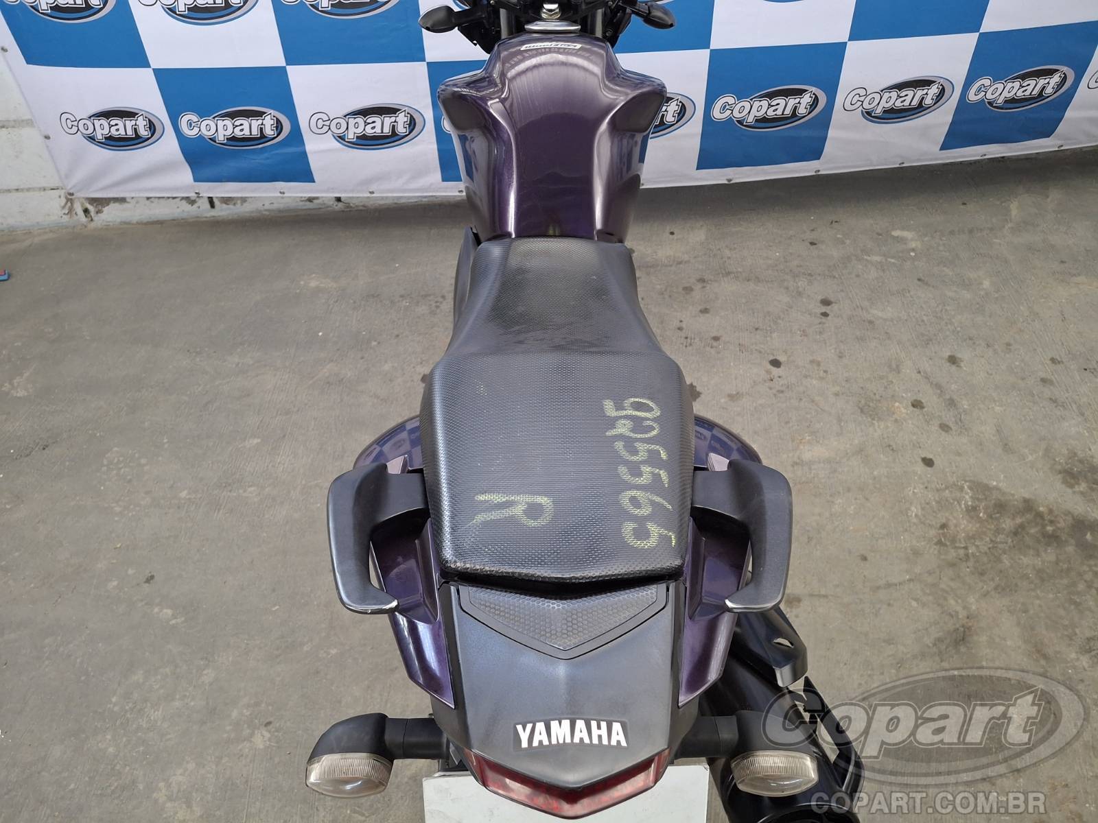 Foto 10 de 10: 2024 YAMAHA FAZER