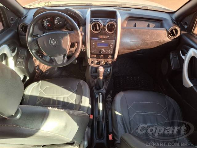 2019 RENAULT DUSTER 