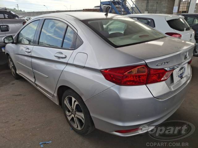 2015 HONDA CITY 