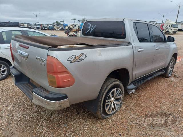 2020 TOYOTA HILUX CD 