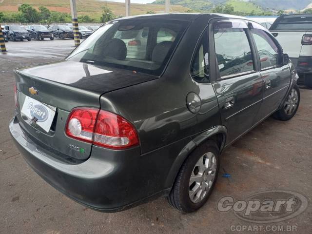 2011 CHEVROLET CLASSIC 