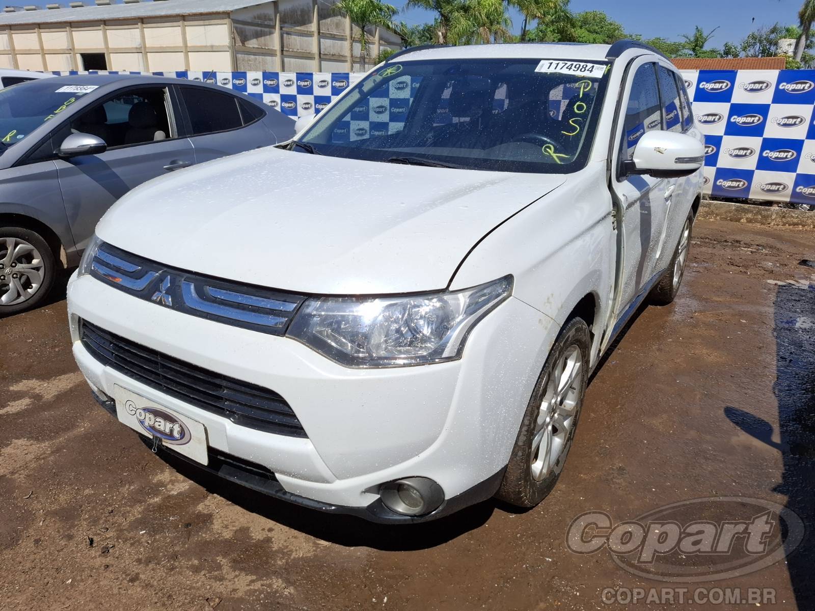 Foto 2: 2014 MITSUBISHI OUTLANDER