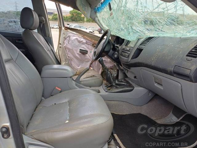 2009 TOYOTA HILUX CD 