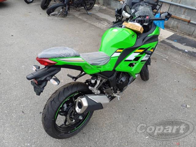 2026 KAWASAKI NINJA 300 