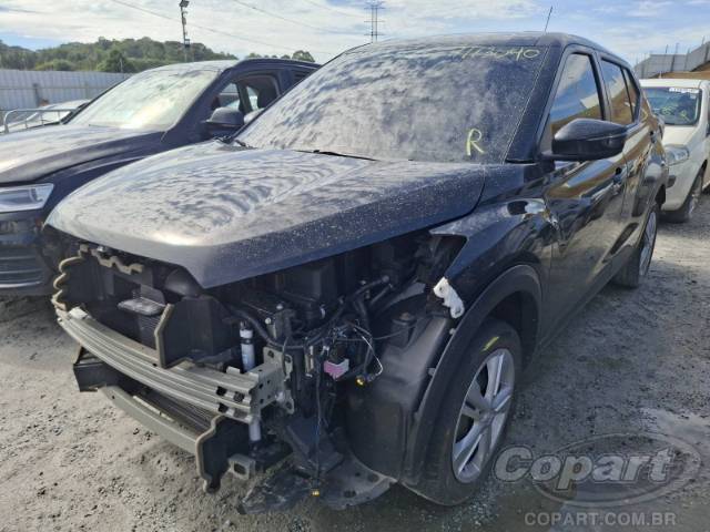 2025 NISSAN Kicks Play 