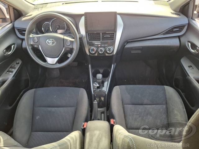 2019 TOYOTA YARIS SEDA 