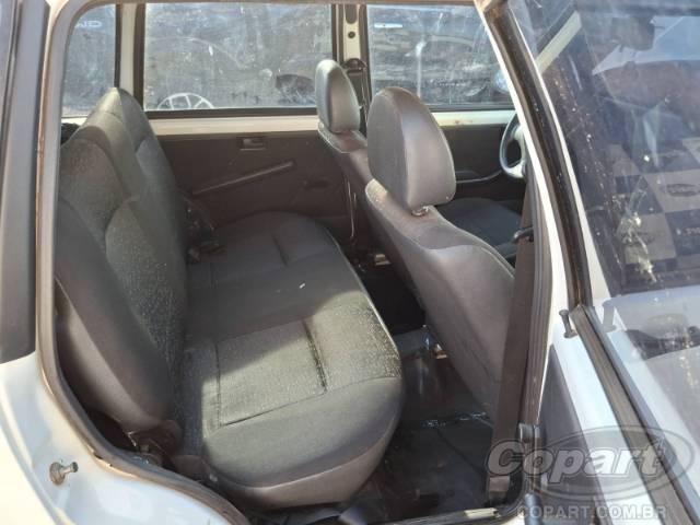 2013 FIAT UNO 