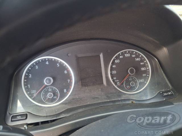 2012 VOLKSWAGEN TIGUAN 