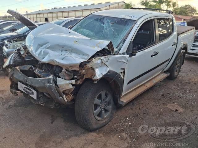 2017 MITSUBISHI L200 TRITON 