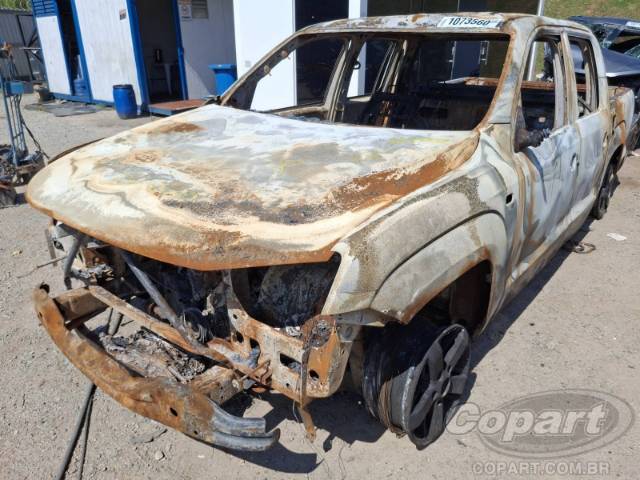 2013 VOLKSWAGEN AMAROK 