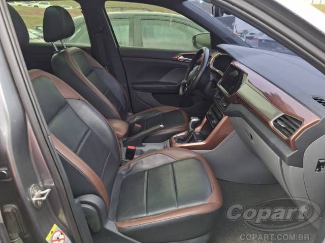 2021 VOLKSWAGEN T-CROSS 