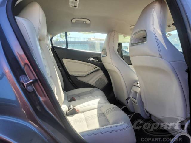 2019 MERCEDES BENZ CLASSE GLA 