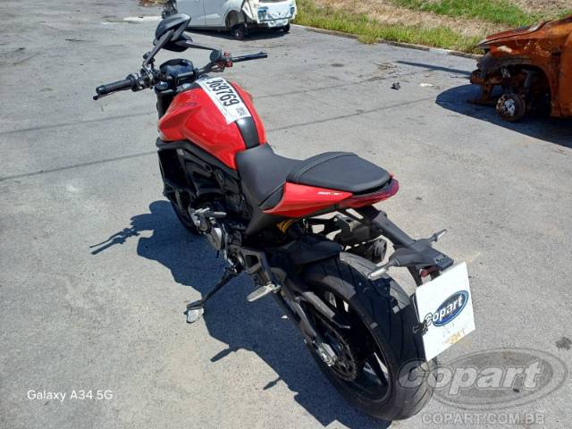 2022 DUCATI MONSTER 