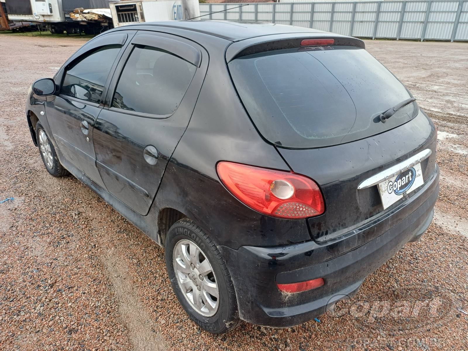 Foto 3: 2011 PEUGEOT 207