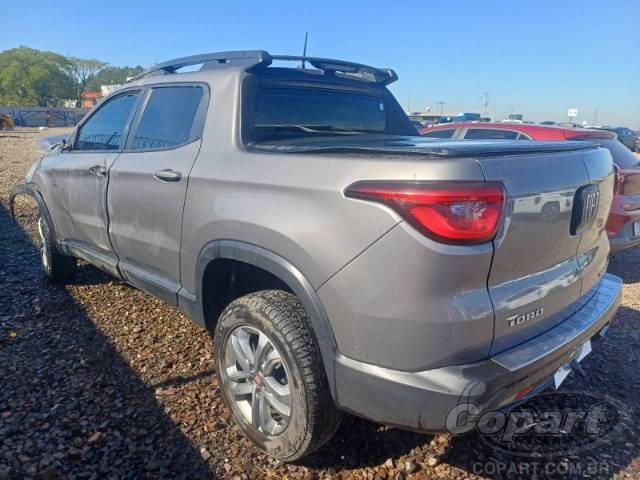 2020 FIAT TORO 