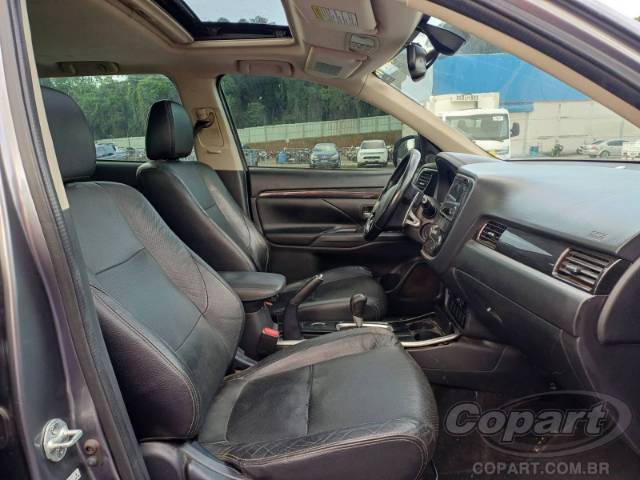 2018 MITSUBISHI OUTLANDER 