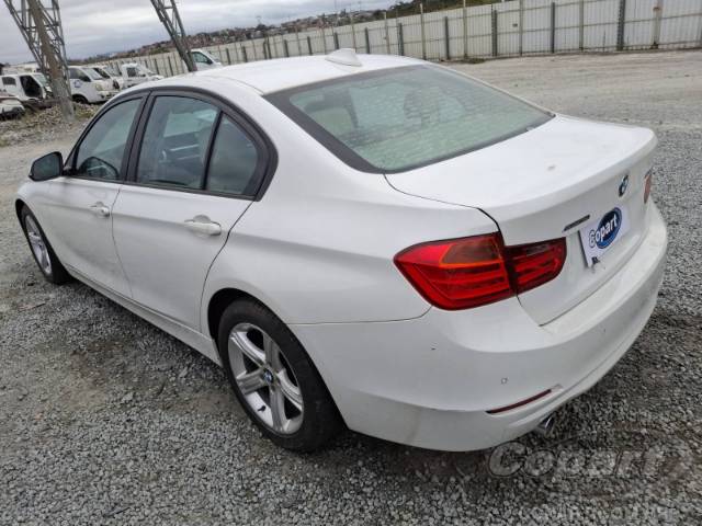 2015 BMW SERIE 3 