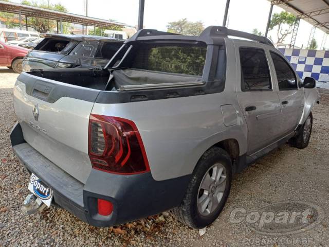 2022 RENAULT DUSTER OROCH 