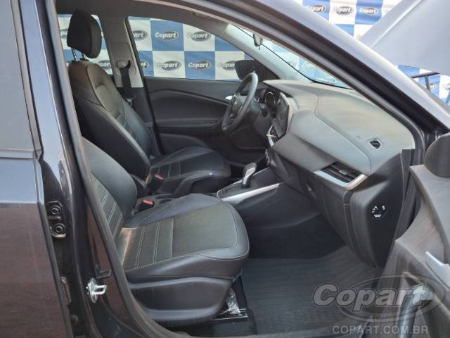 2026 CHEVROLET TRACKER 