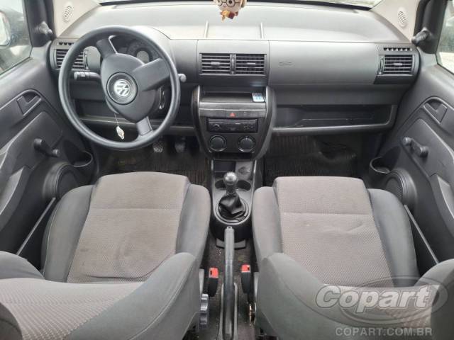 2005 VOLKSWAGEN FOX 