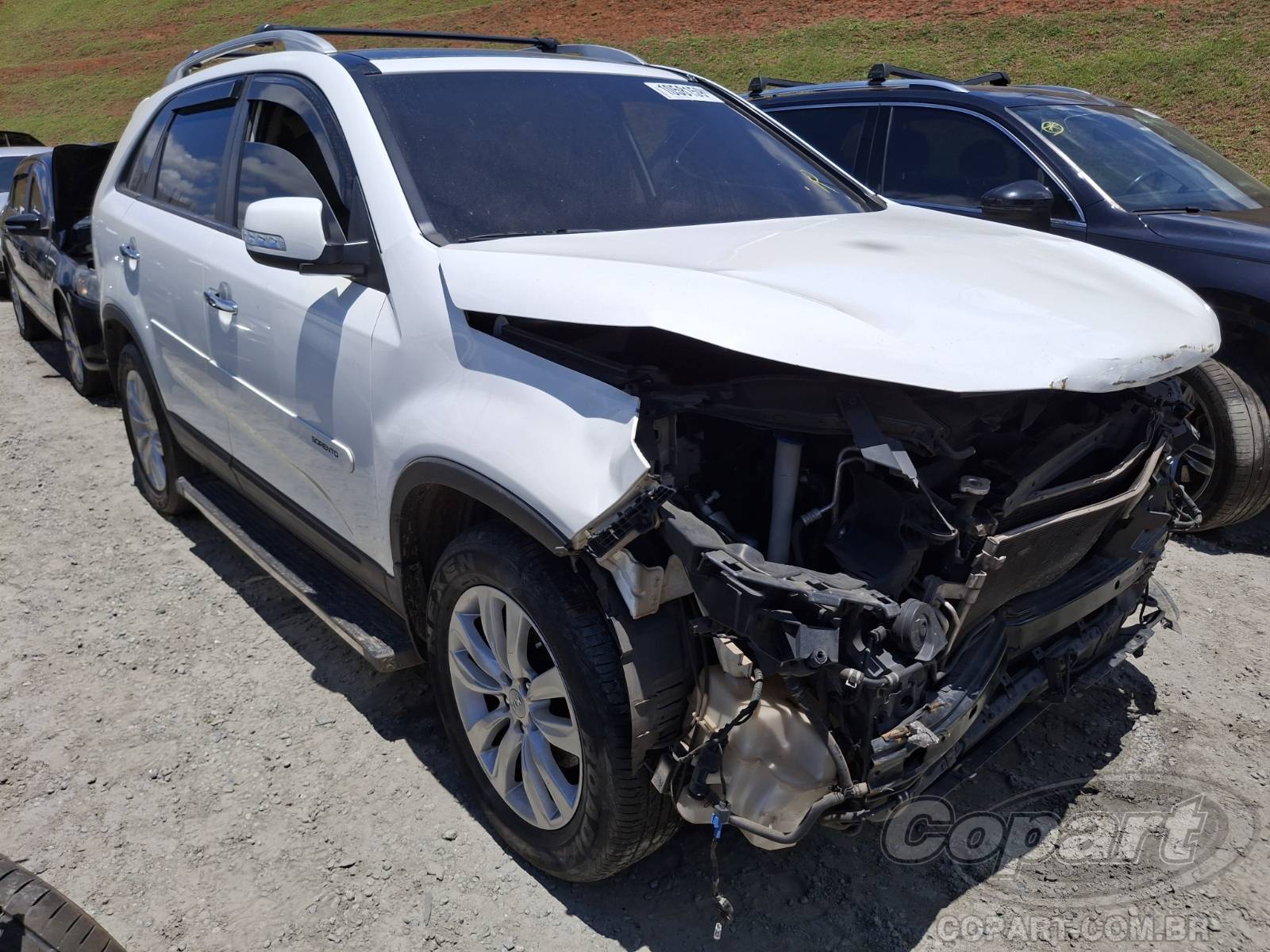 Veículo Hyundai Sorento KIA SORENTO EX 2.4 16V 2012 2012 em leilão
