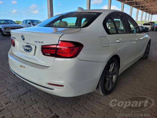 2018 BMW SERIE 3 