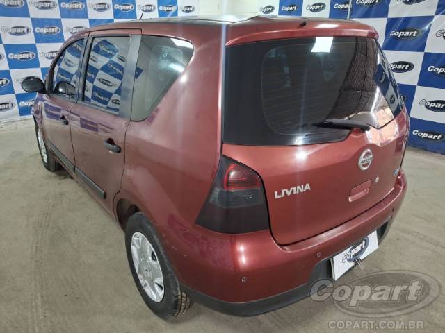 2010 NISSAN LIVINA 