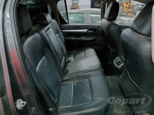2017 TOYOTA HILUX CD 