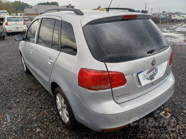 2013 VOLKSWAGEN SPACEFOX 
