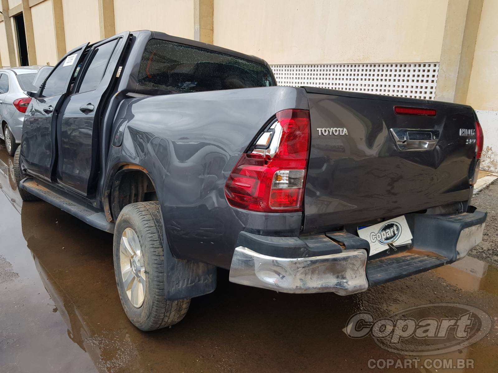 2017 TOYOTA HILUX CD — leilão em Goiânia/GO (foto 3)