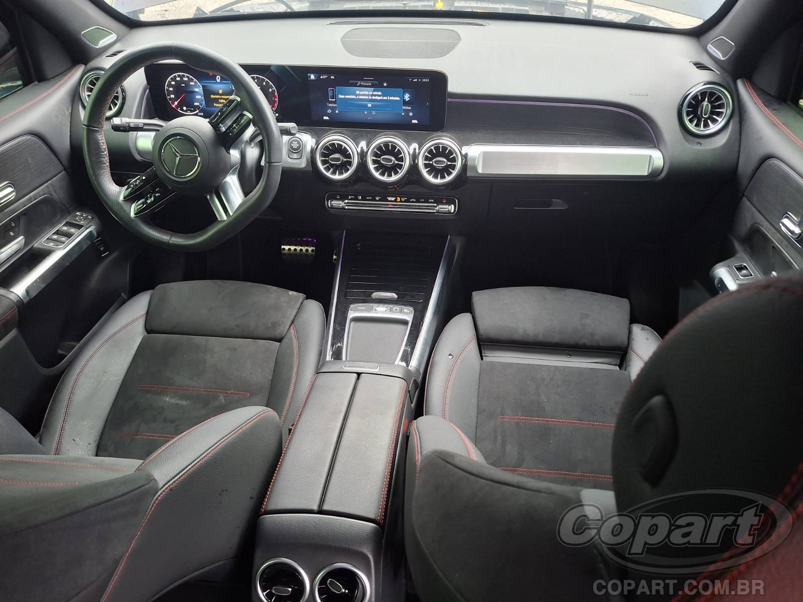 2025 MERCEDES BENZ GLB — foto 9 de 10
