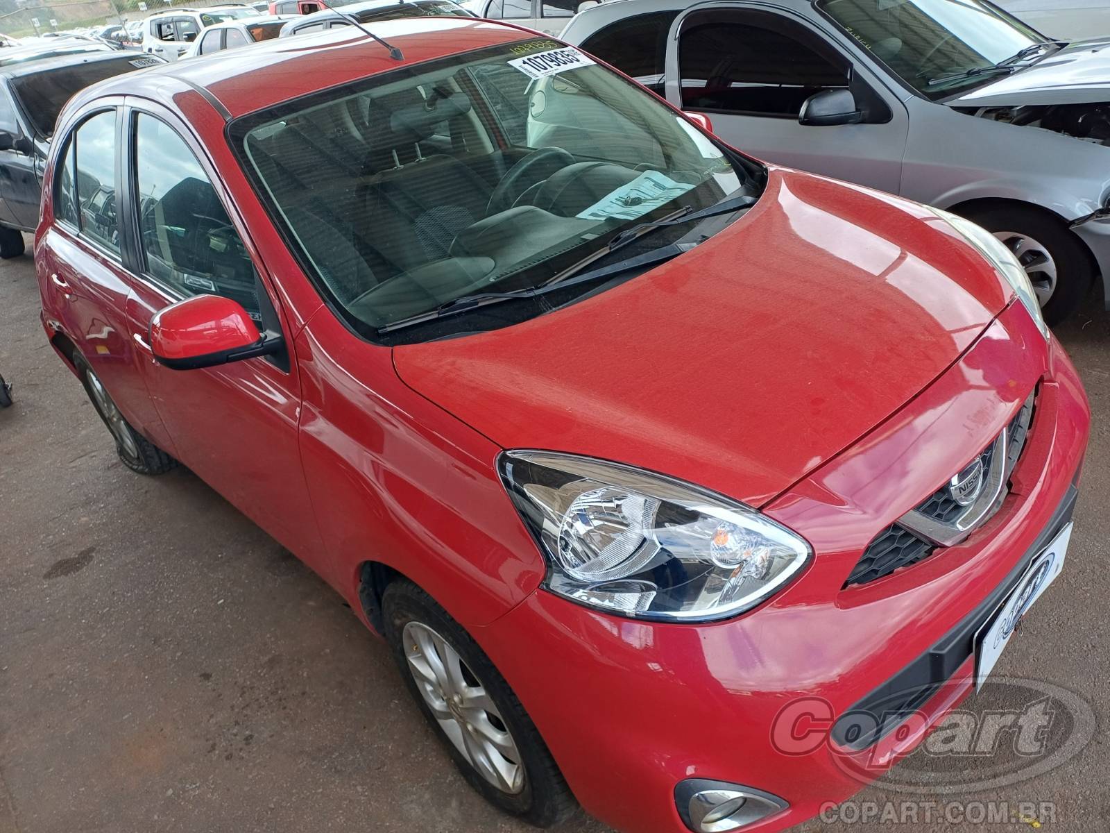 Veículo Nissan March Nissan March SV 1.6 16V 2016 2016 em leilão