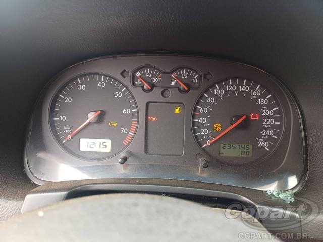 2001 VOLKSWAGEN BORA 