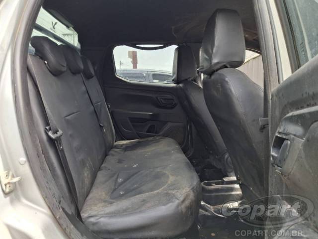 2025 FIAT STRADA CD 