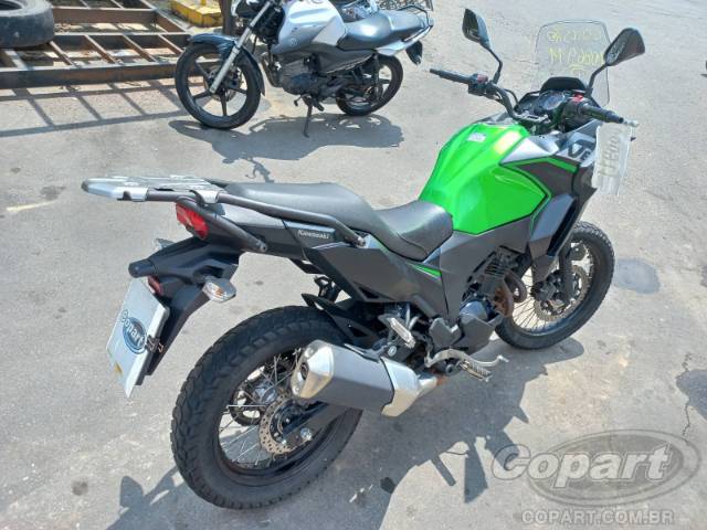 2025 KAWASAKI VERSYS-X 