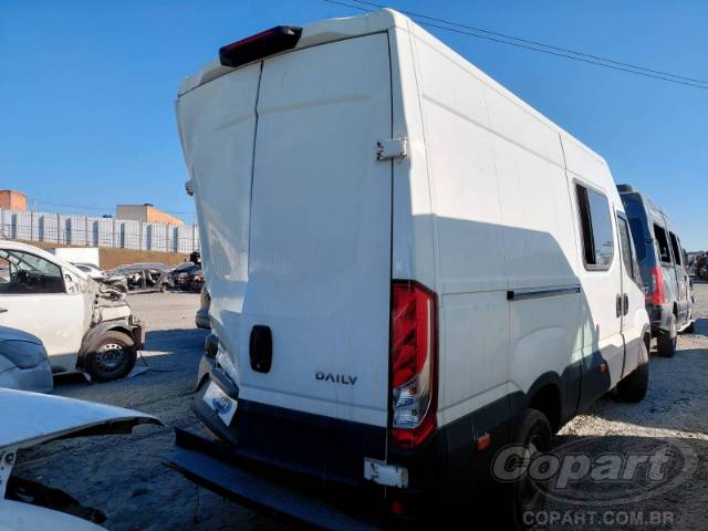 2024 IVECO DAILY 