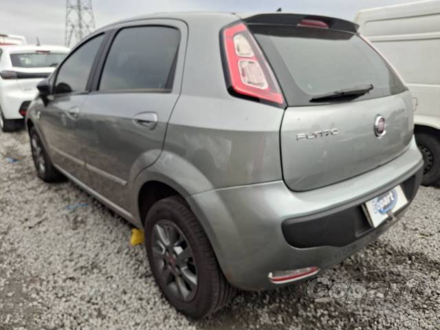 2015 FIAT PUNTO 