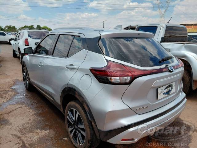 2022 NISSAN KICKS 
