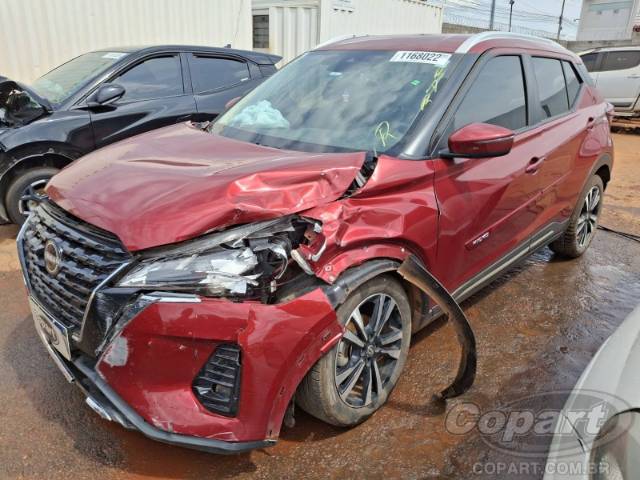 2025 NISSAN Kicks Play 