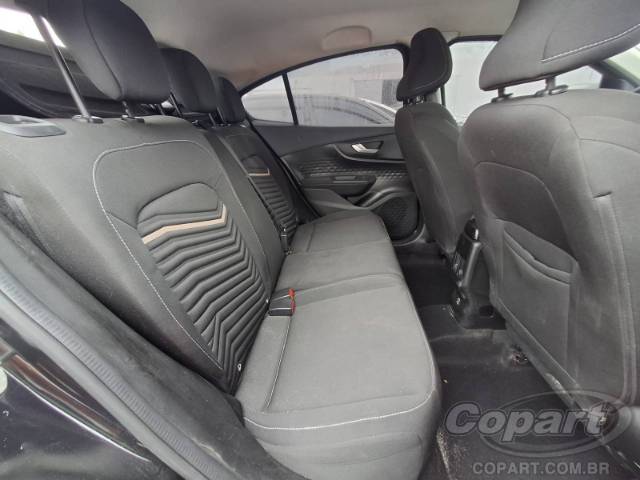 2025 FIAT FASTBACK 