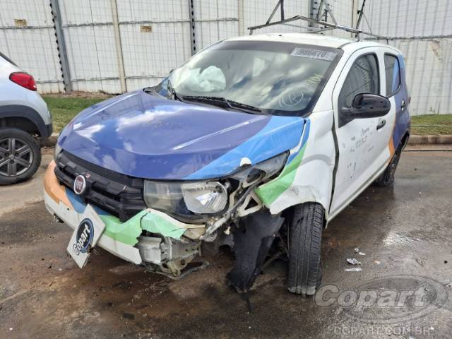 2018 FIAT MOBI 
