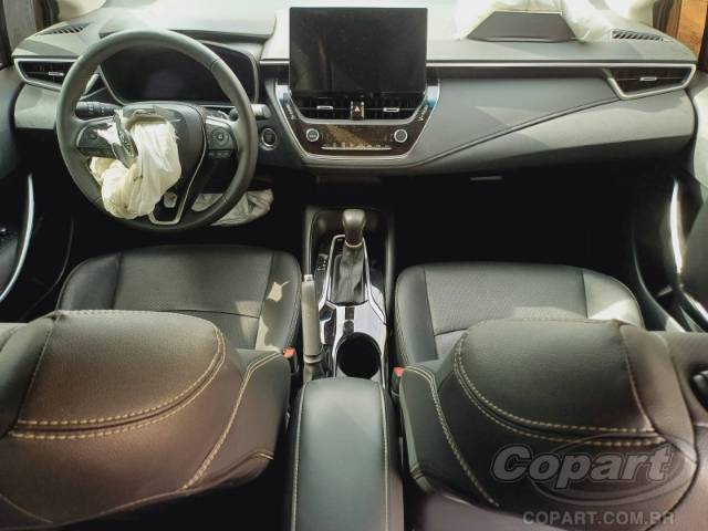 2025 TOYOTA COROLLA 
