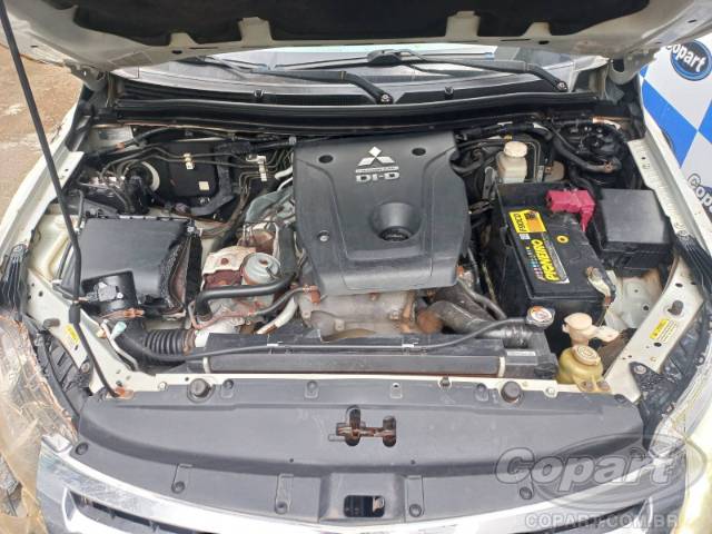 2021 MITSUBISHI L200 TRITON 