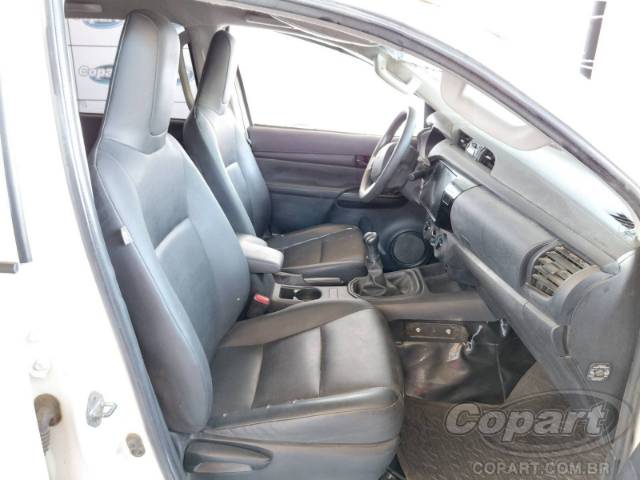 2024 TOYOTA HILUX CD 