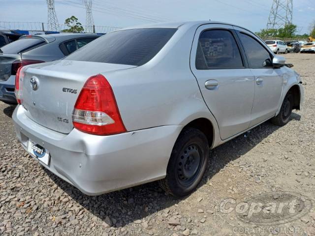 2018 TOYOTA ETIOS SEDA 