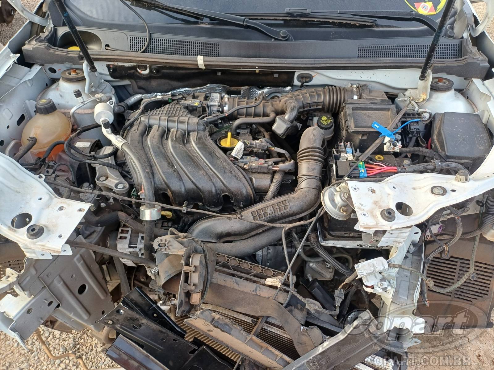 Foto 7 de 12: 2024 RENAULT DUSTER
