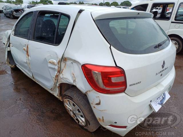 2015 RENAULT SANDERO 