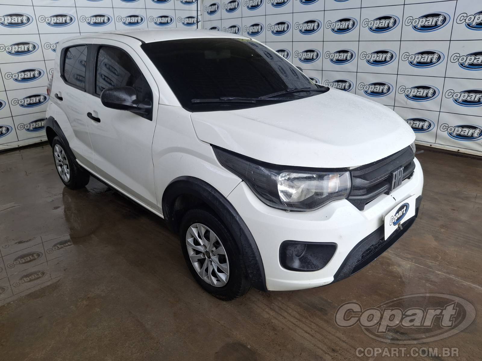 Fiat Mobi Like 1.0 Fire 2021 Colisão