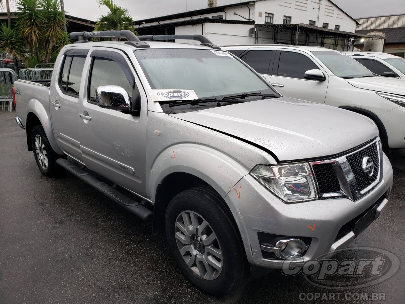 Veículo Nissan Frontier Nissan Frontier CD SL AT 2.5 Turbo 2016 Pequena Monta 2016 em leilão